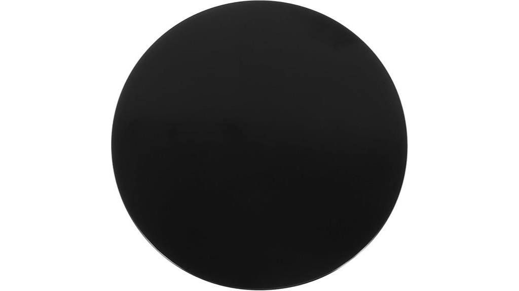 dark reflective volcanic glass