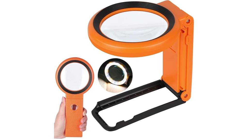 magnifying glass with light