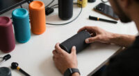How to Choose Popular Portable Bluetooth Speakers